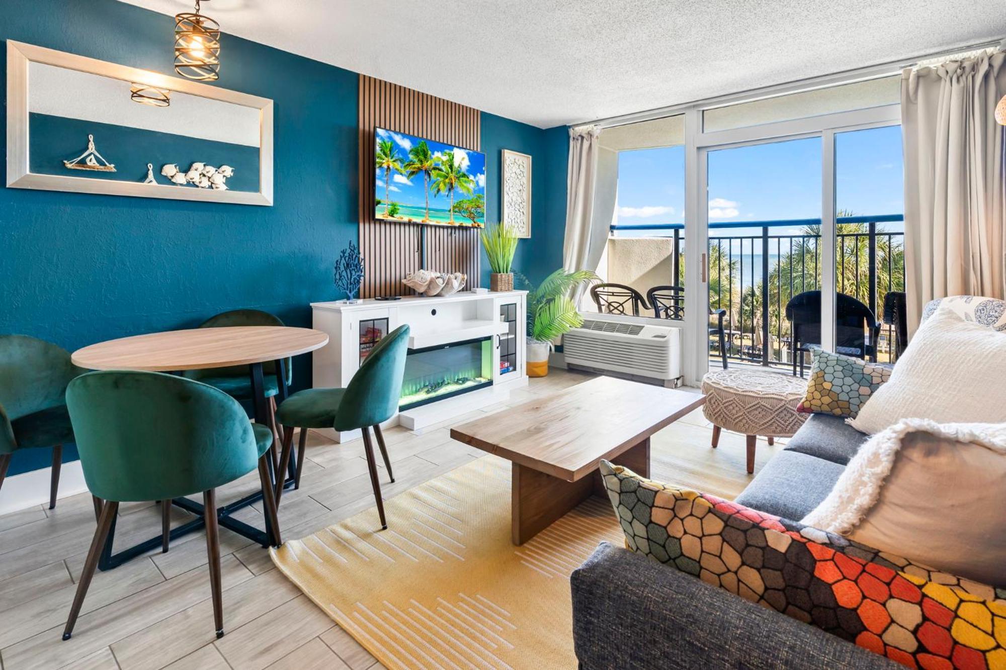 Recently Remodeled Double Queen Condo- Oceanfront Views! Boardwalk 135 Myrtle Beach Eksteriør billede